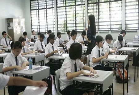 Singapore Adopts AI for Classroom Education